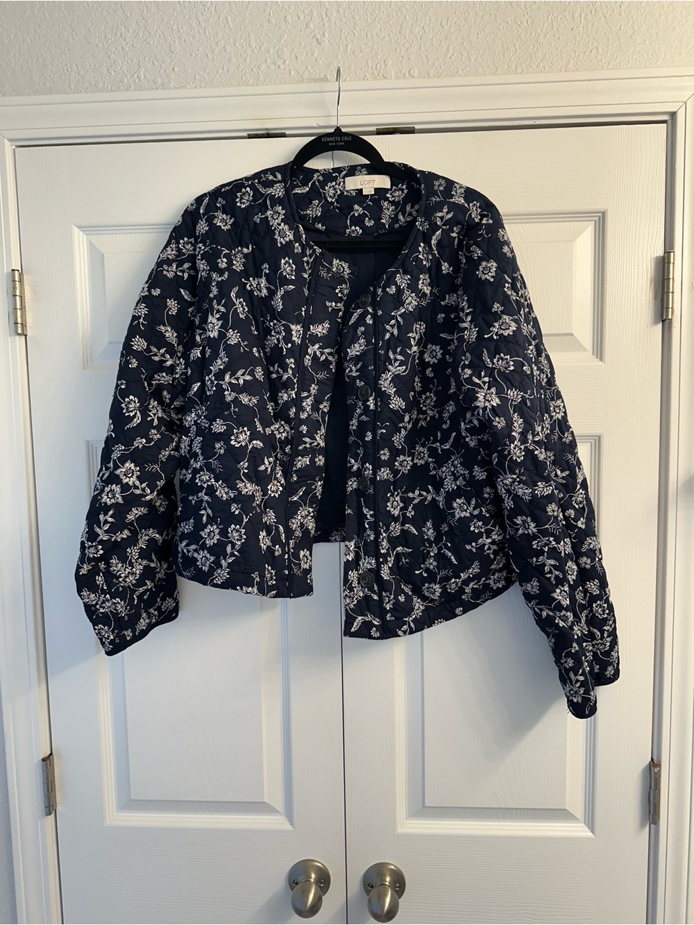 NWOT Loft Floral Quilted Jacket - XL - Deep Space Blue